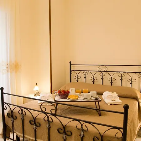 Serena Oda ve Kahvaltı Castellammare di Stabia